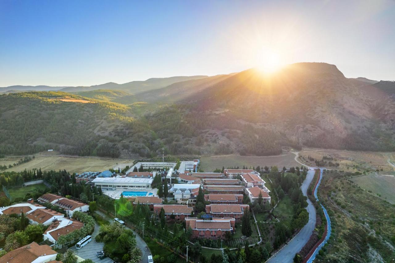 Spa Hotel Colossae Thermal Karahayit  Exterior photo Aerial view of the campus
