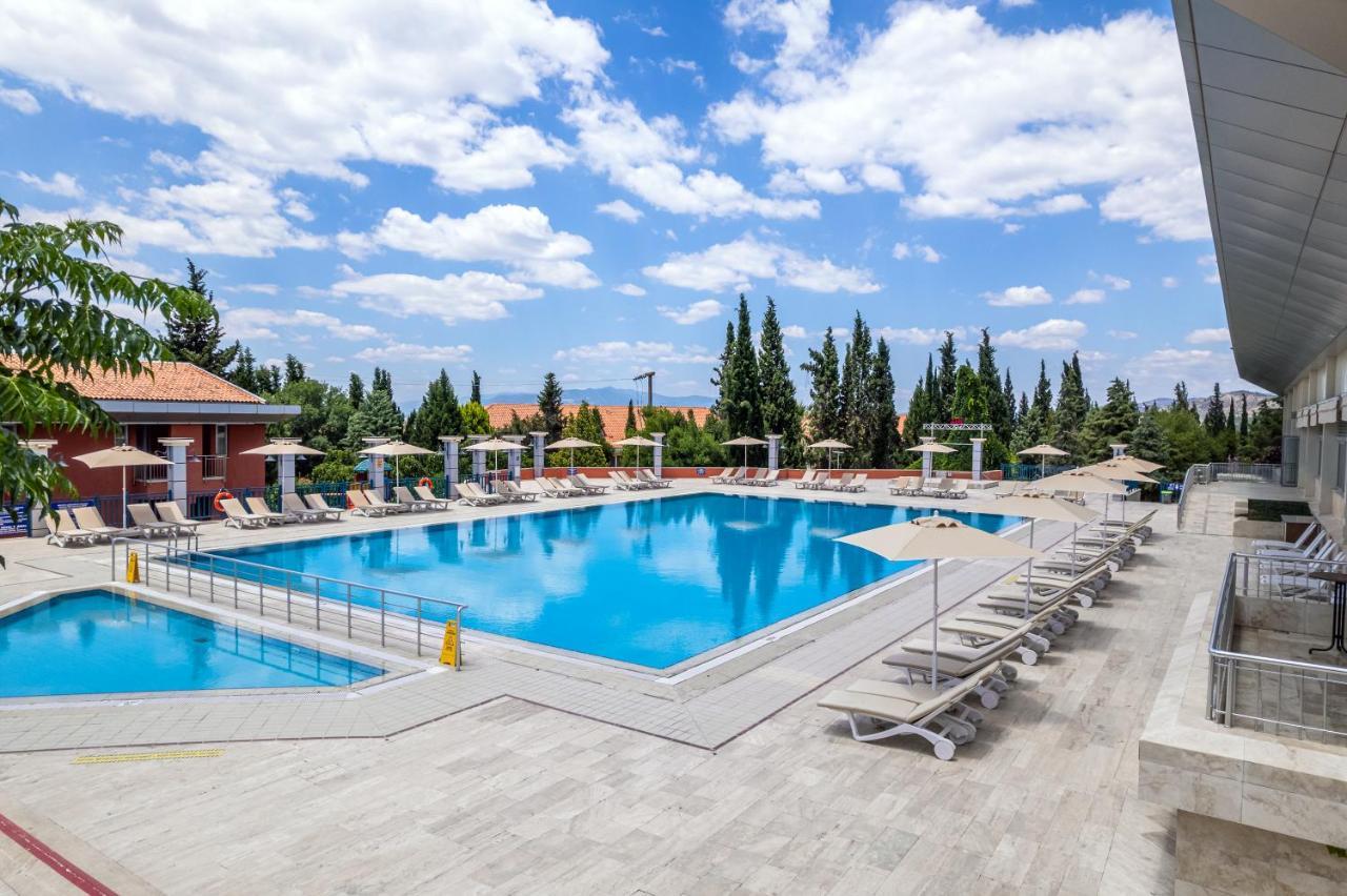 Spa Hotel Colossae Thermal Karahayit  Exterior photo The pool at the Athens Olympic Aquatic Centre