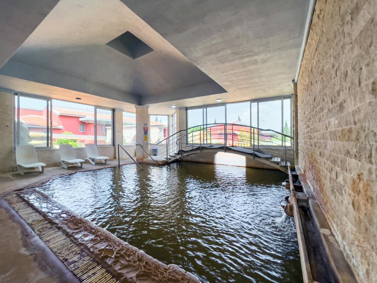 Spa Hotel Colossae Thermal Karahayit  Exterior photo The indoor thermal pool