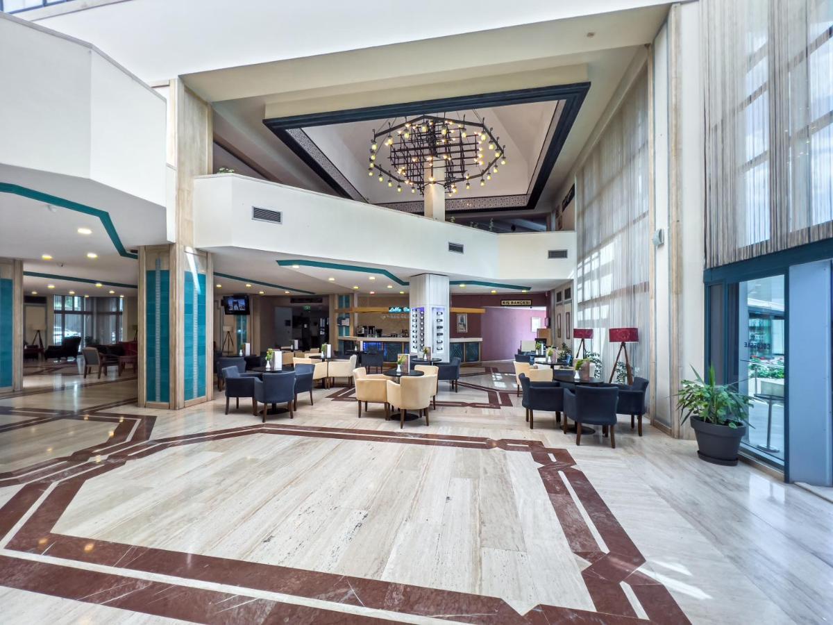 Spa Hotel Colossae Thermal Karahayit  Exterior photo Lobby
