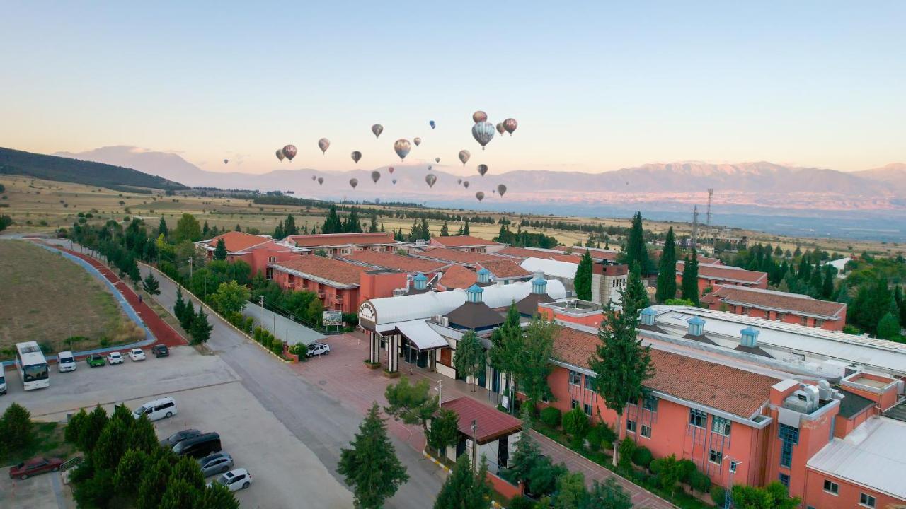 Spa Hotel Colossae Thermal Karahayit  Exterior photo Aerial view of the campus